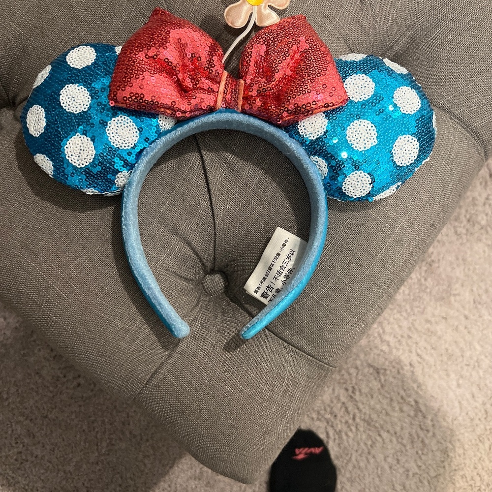 Minnie Mouse Sequin Ears